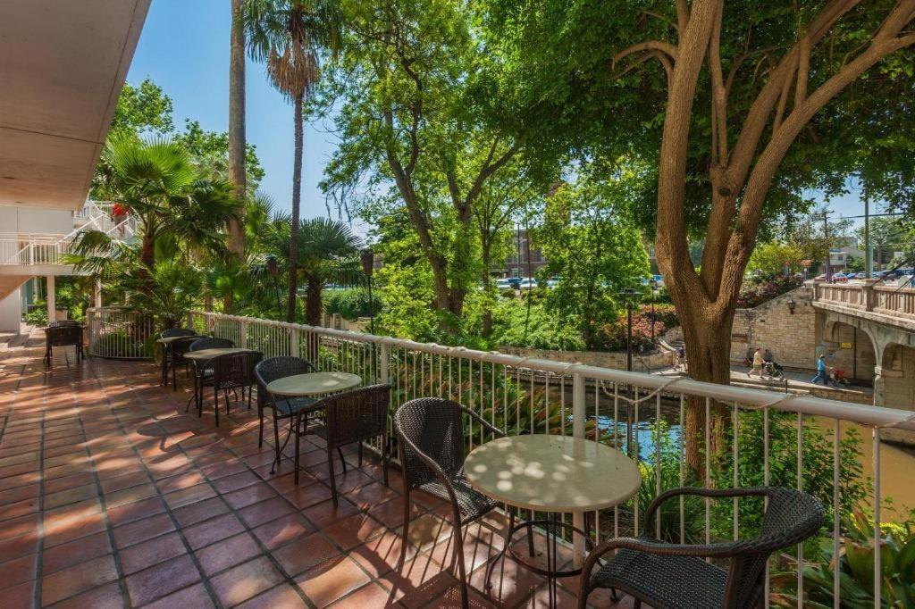 El Tropicano Riverwalk San Antonio Buitenkant foto